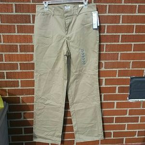 NWT Docker Khaki Pants
